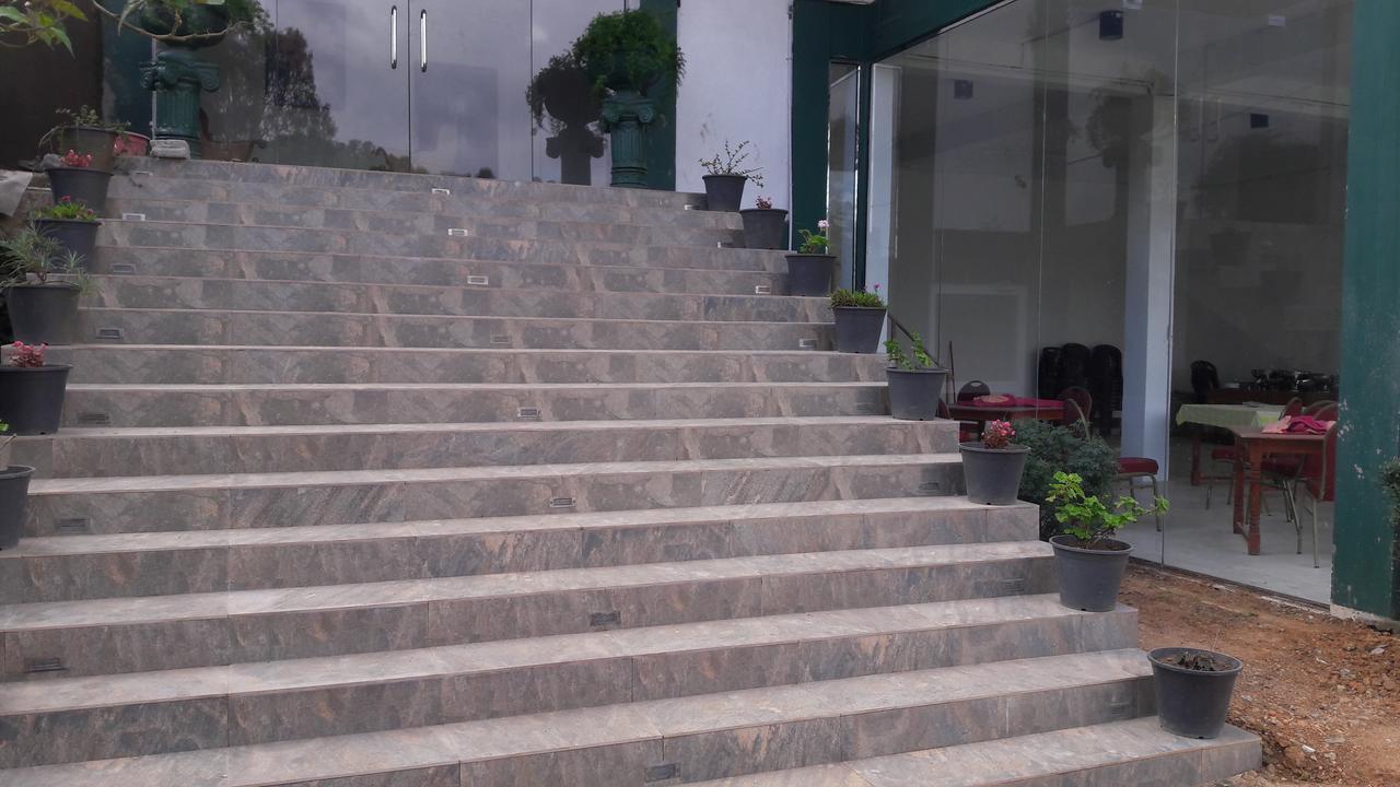 Grand View Hotel Nuwara Eliya Dış mekan fotoğraf